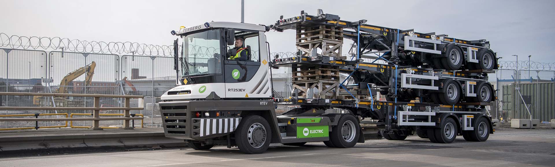 Helt elektrisk | 100% Terberg | RT253EV redefinerer RoRo-transport